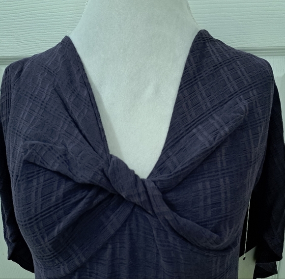 NWT Studio SKB Purple Textured Top Size XS - Picture 2 of 13